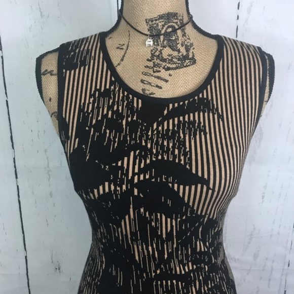 ON HOLD - Anthropologie Black and Tan Floral Dress - Picture 5 of 8